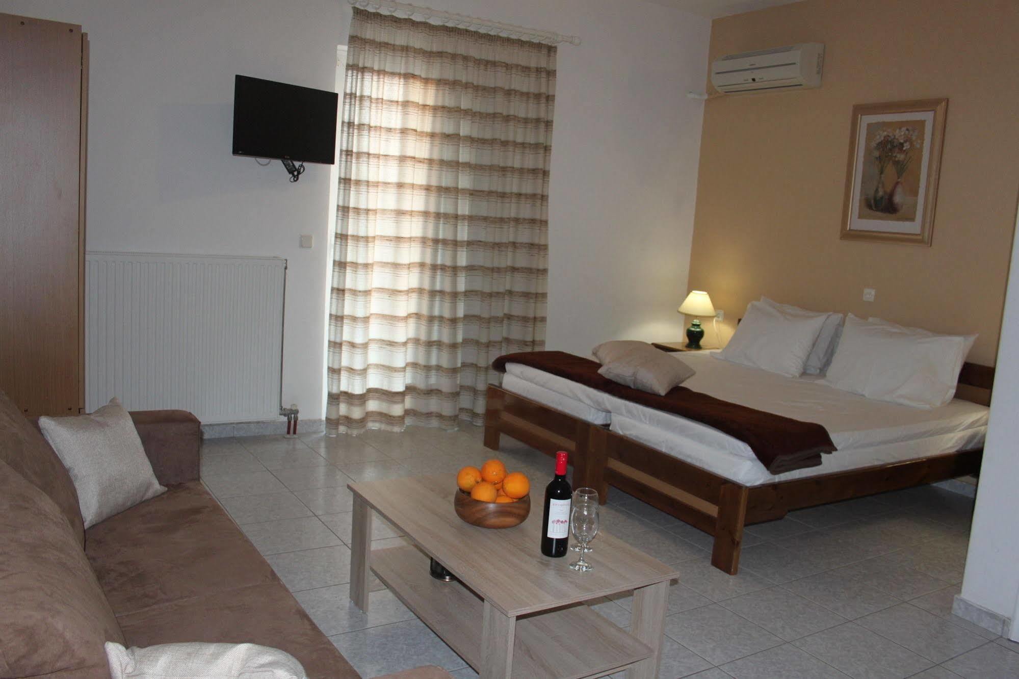 123 Armonia Studios Loutra Edipsou  Dış mekan fotoğraf